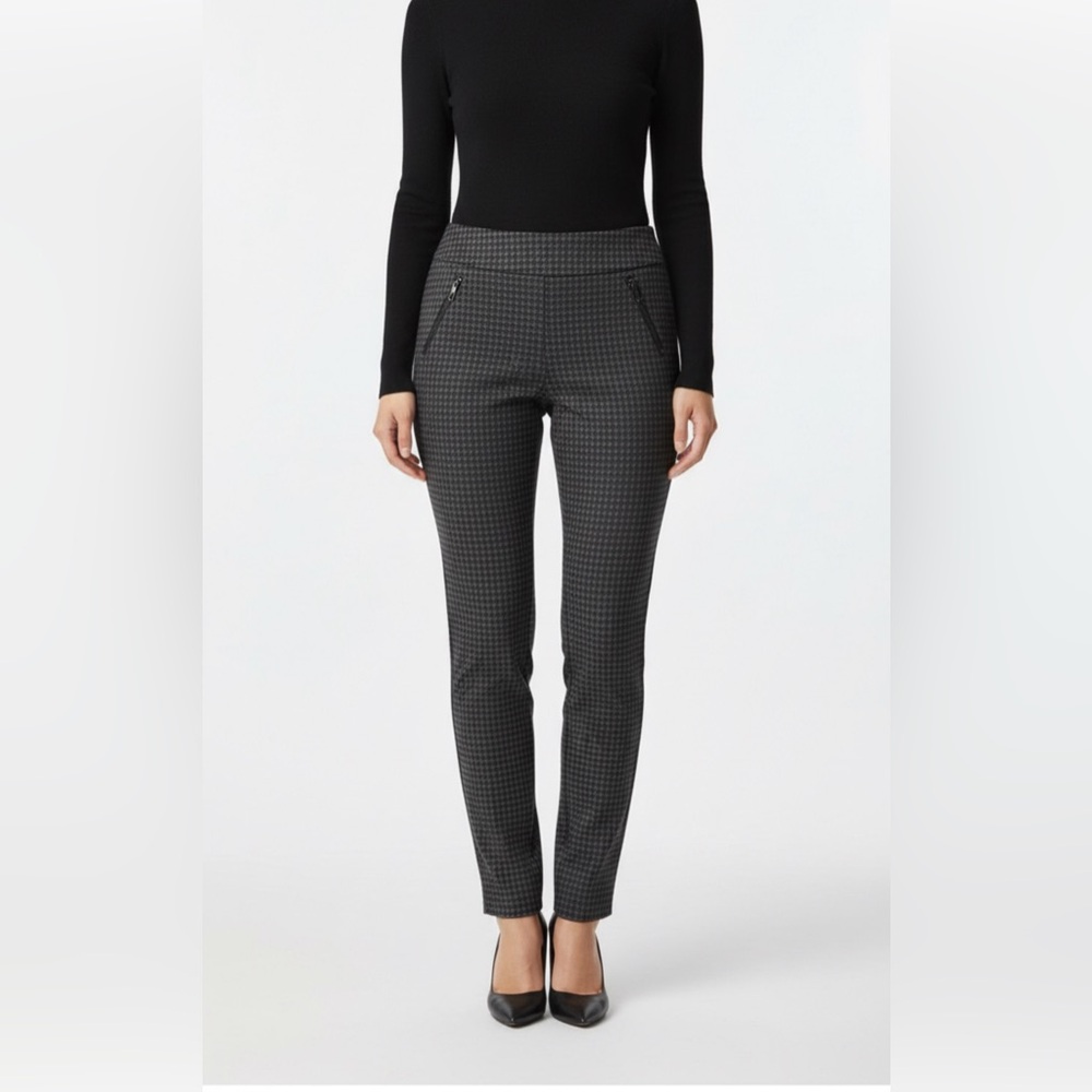 #24.     Chico's women’s Black and Gray Patterned Dress  Pants